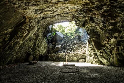 Llanfair Slate Caverns & Children's Farm